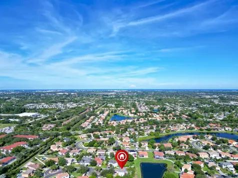 6025 Indian Forest Circle Lake Worth FL 33463