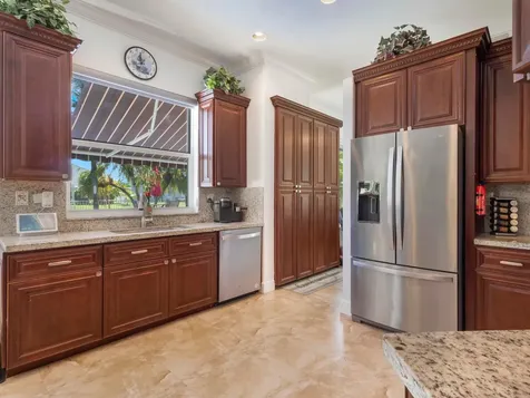 6025 Indian Forest Circle Lake Worth FL 33463