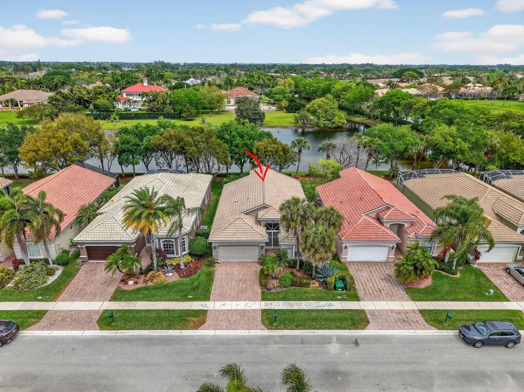 8647 Via Avellino Lake Worth FL 33467