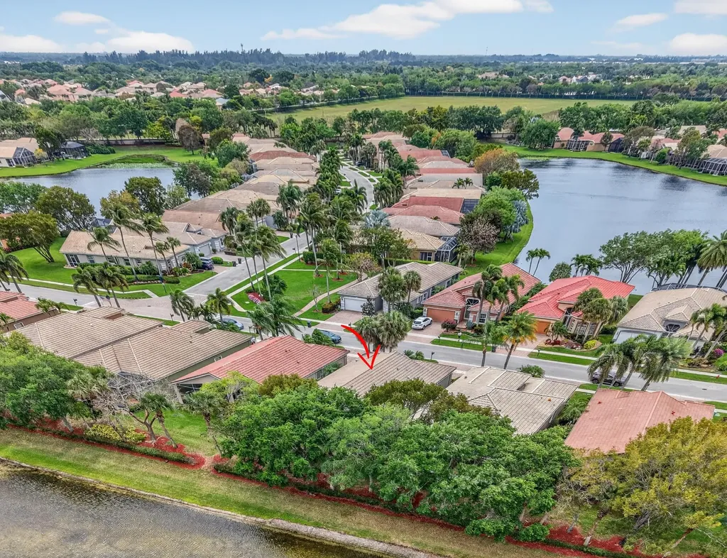 8647 Via Avellino Lake Worth FL 33467