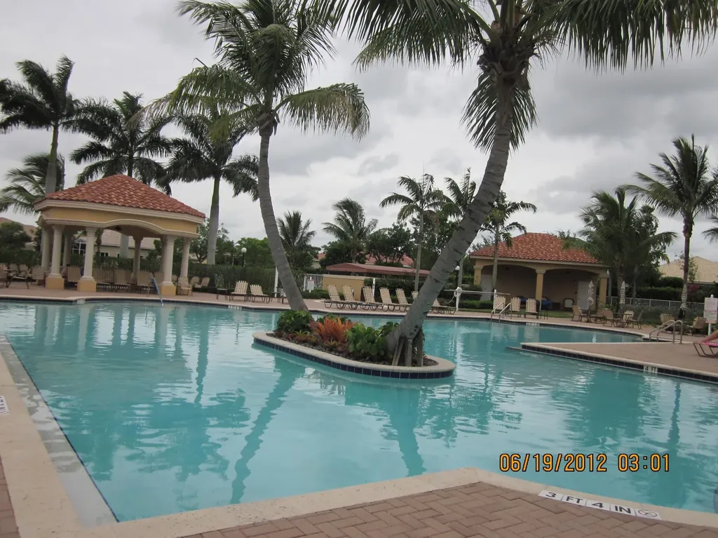 8647 Via Avellino Lake Worth FL 33467