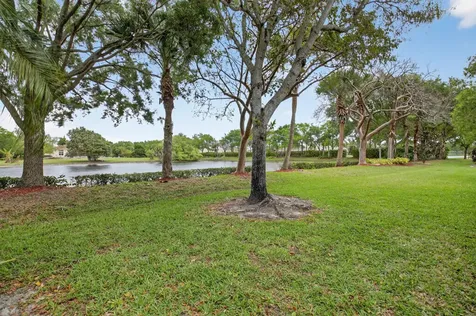 8647 Via Avellino Lake Worth FL 33467