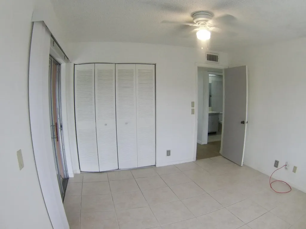 556 Capri L Delray Beach FL 33484