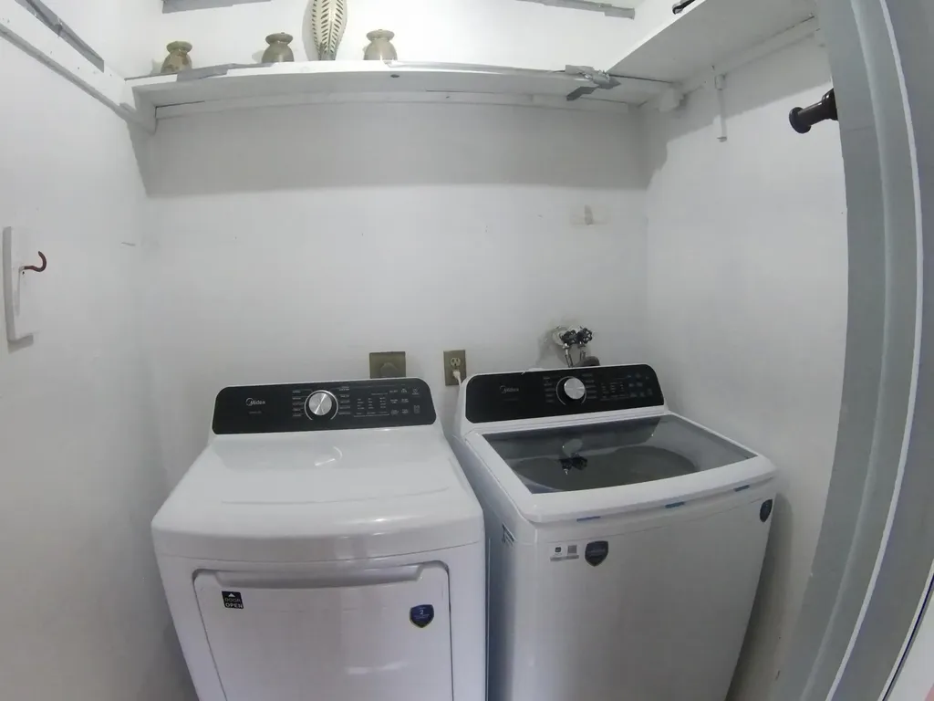 556 Capri L Delray Beach FL 33484