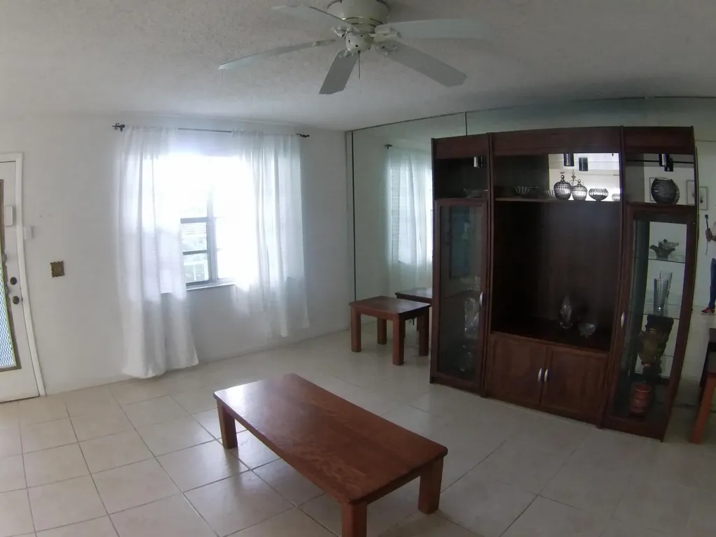 556 Capri L Delray Beach FL 33484