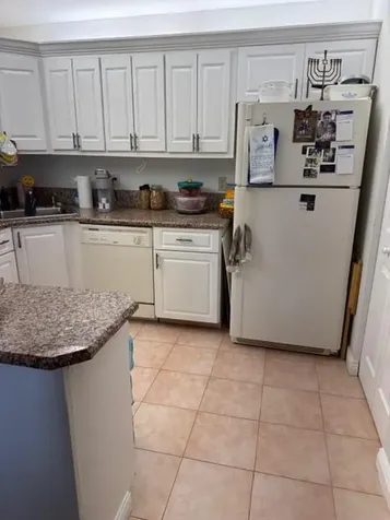 440 Pine Glen Lane Greenacres FL 33463