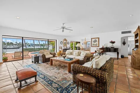 1511 E Lake Drive Fort Lauderdale FL 33316
