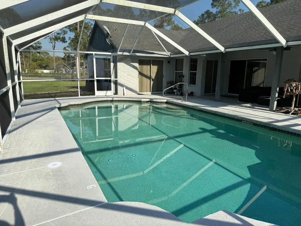 15515 N 94th Street Street N The Acreage FL 33412