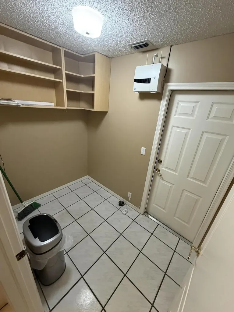 15515 N 94th Street Street N The Acreage FL 33412