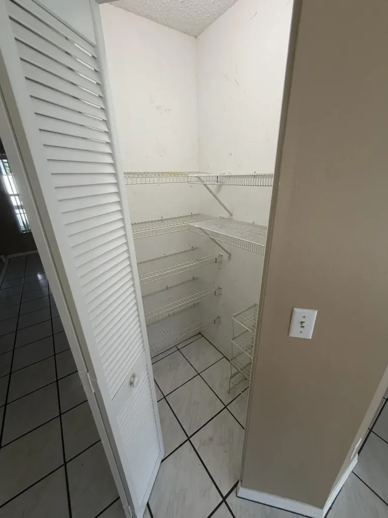 15515 N 94th Street Street N The Acreage FL 33412