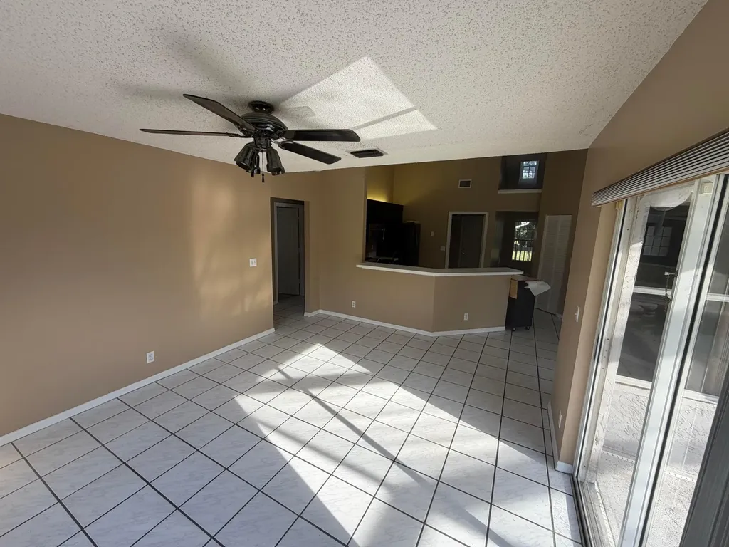15515 N 94th Street Street N The Acreage FL 33412