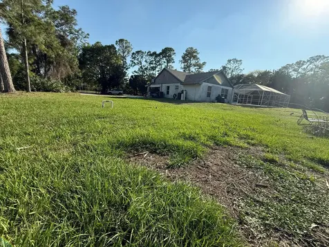 15515 N 94th Street Street N The Acreage FL 33412