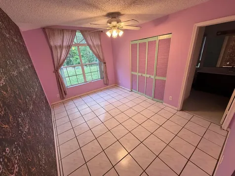 15515 N 94th Street Street N The Acreage FL 33412