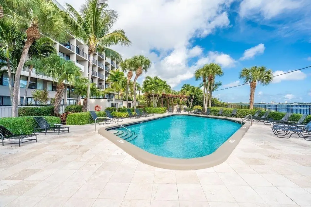 1830 Embassy Drive West Palm Beach FL 33401
