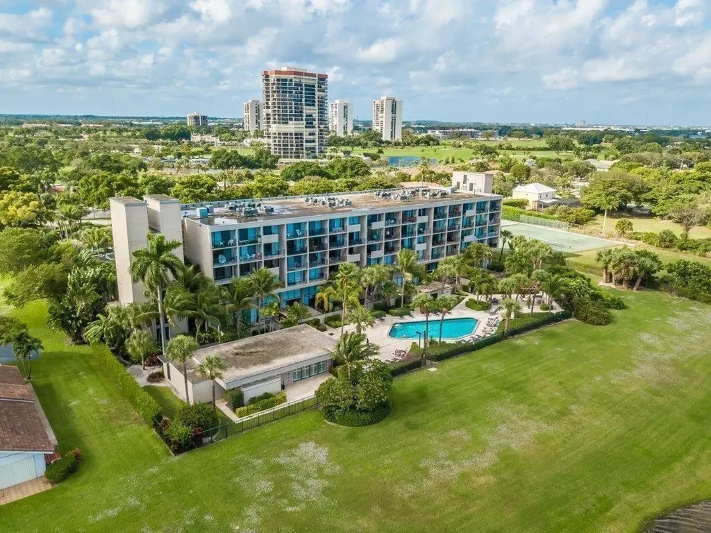 1830 Embassy Drive West Palm Beach FL 33401