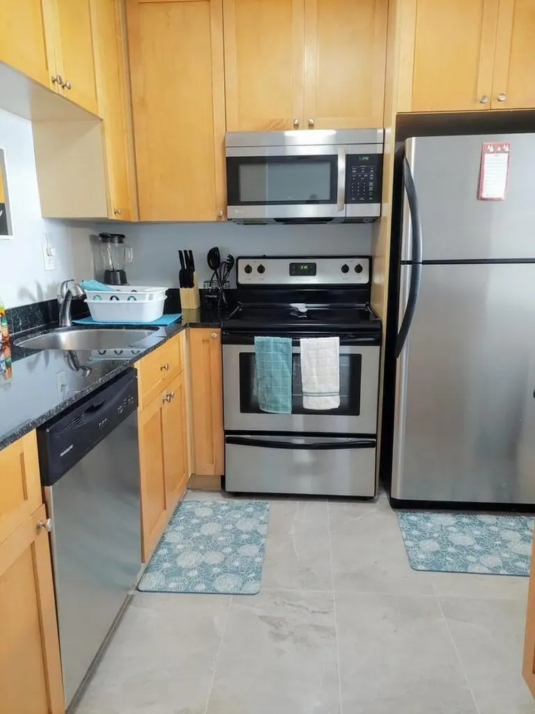 1830 Embassy Drive West Palm Beach FL 33401