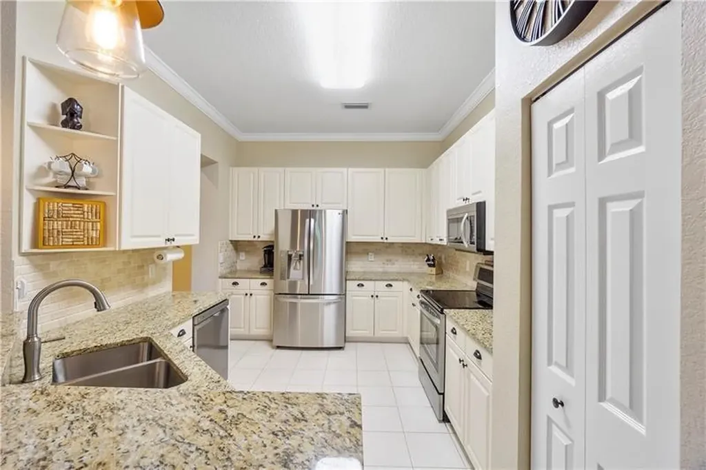 5742 NW 119th Drive Coral Springs FL 33076