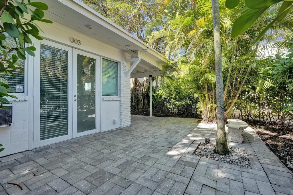 1415 SE 2nd Street Fort Lauderdale FL 33301