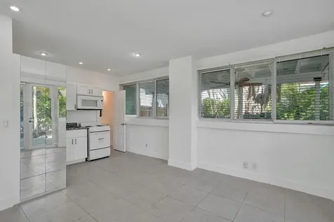 1415 SE 2nd Street Fort Lauderdale FL 33301