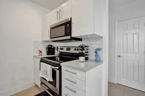 1415 SE 2nd Street Fort Lauderdale FL 33301