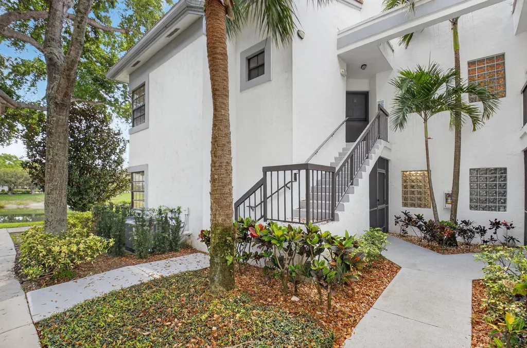5415 Verona Drive Boynton Beach FL 33437