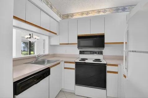 5415 Verona Drive Boynton Beach FL 33437