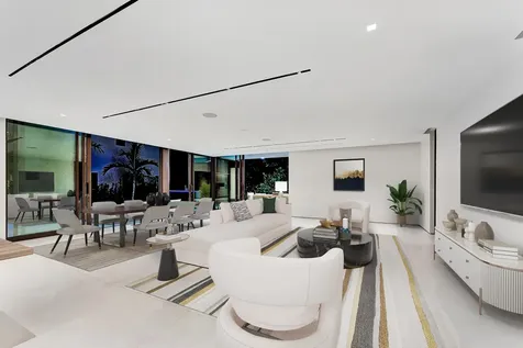 2130 S Miami Avenue Miami FL 33129