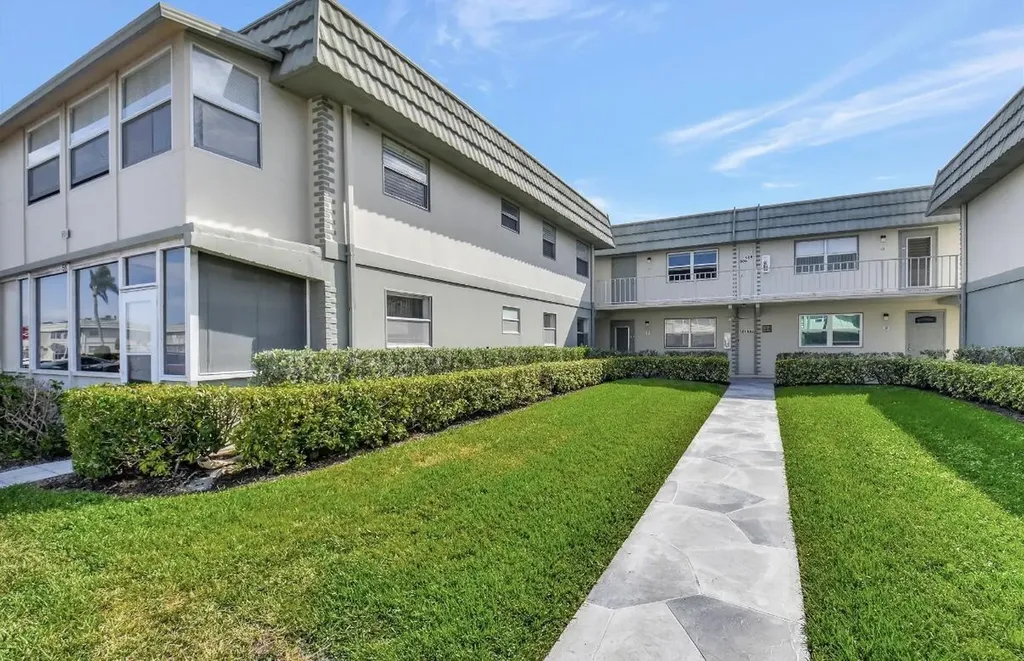 581 Monaco Boulevard Delray Beach FL 33446