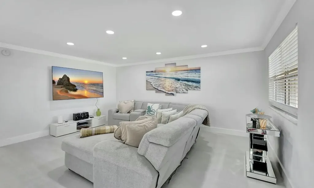 581 Monaco Boulevard Delray Beach FL 33446