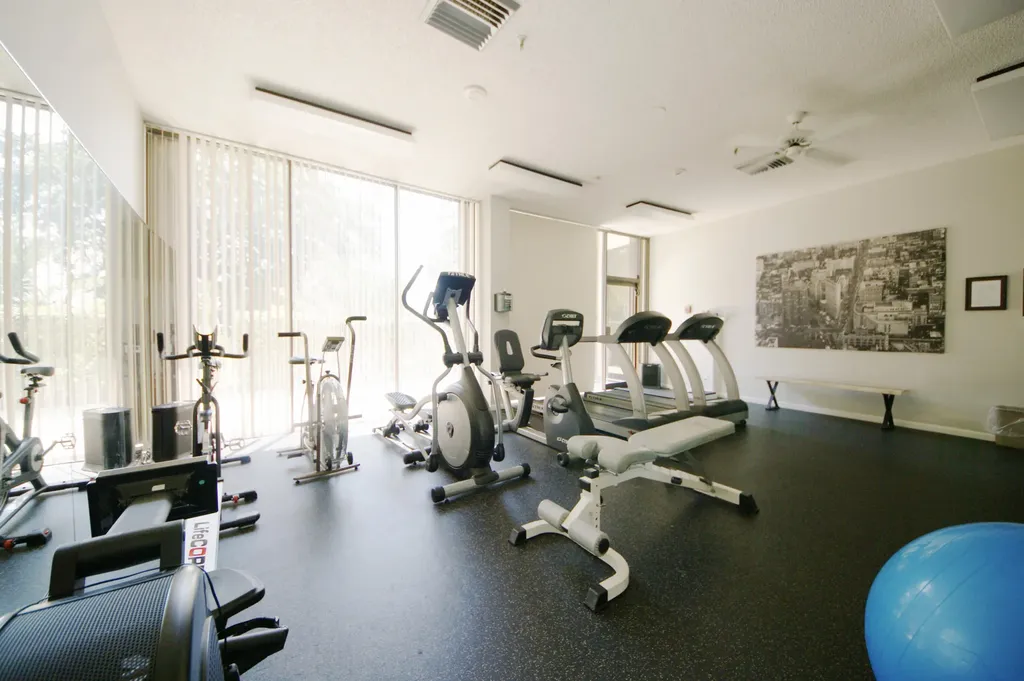 2450 Presidential Way West Palm Beach FL 33401
