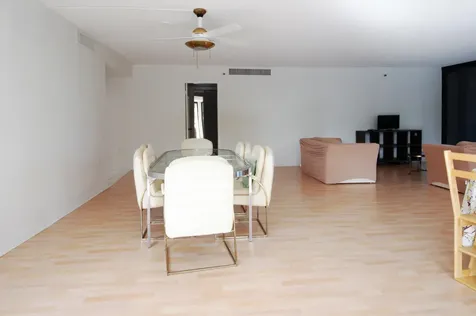 2450 Presidential Way West Palm Beach FL 33401