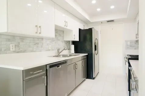 2450 Presidential Way West Palm Beach FL 33401