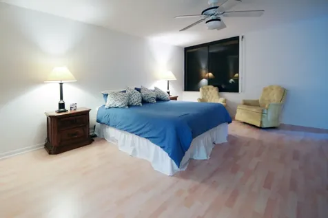 2450 Presidential Way West Palm Beach FL 33401