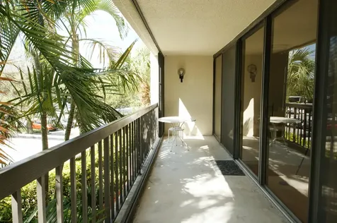 2450 Presidential Way West Palm Beach FL 33401