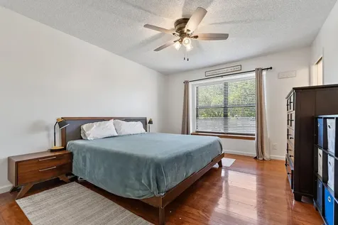 1007 Raintree Lane Palm Beach Gardens FL 33410