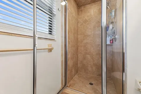 1007 Raintree Lane Palm Beach Gardens FL 33410