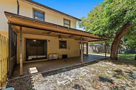 1007 Raintree Lane Palm Beach Gardens FL 33410