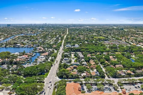 1007 Raintree Lane Palm Beach Gardens FL 33410
