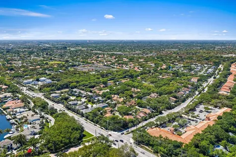 1007 Raintree Lane Palm Beach Gardens FL 33410