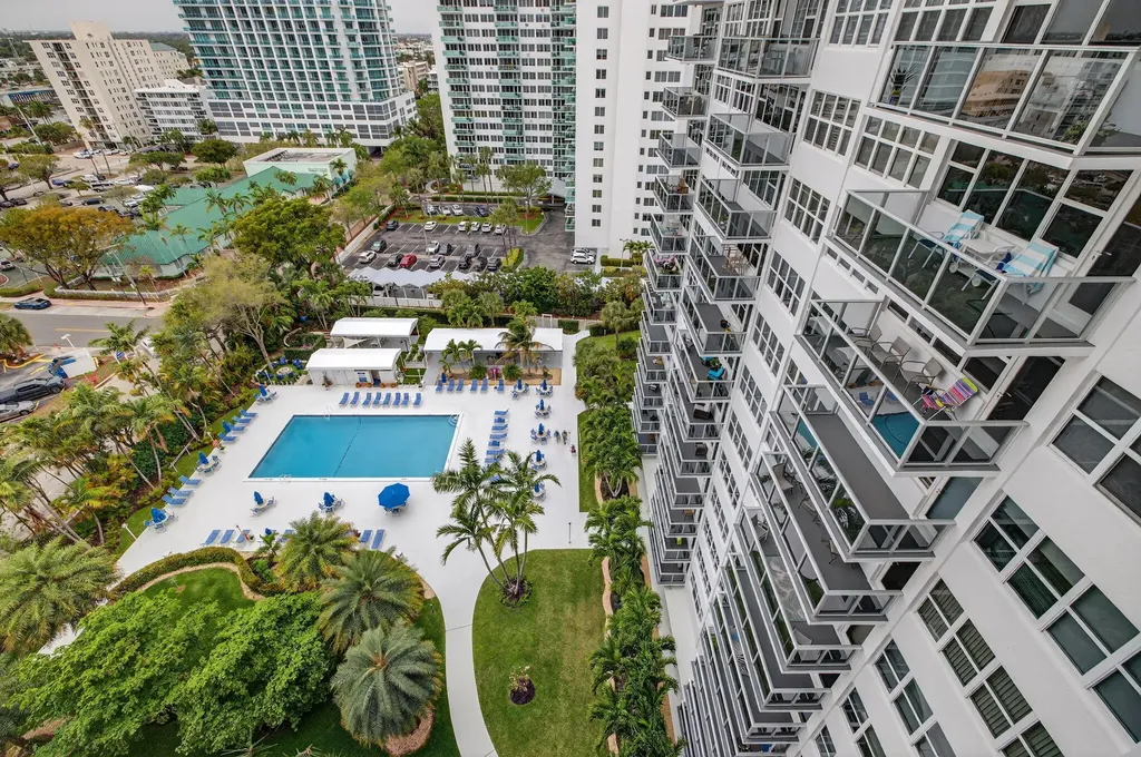 3333 NE 34th Street Fort Lauderdale FL 33308