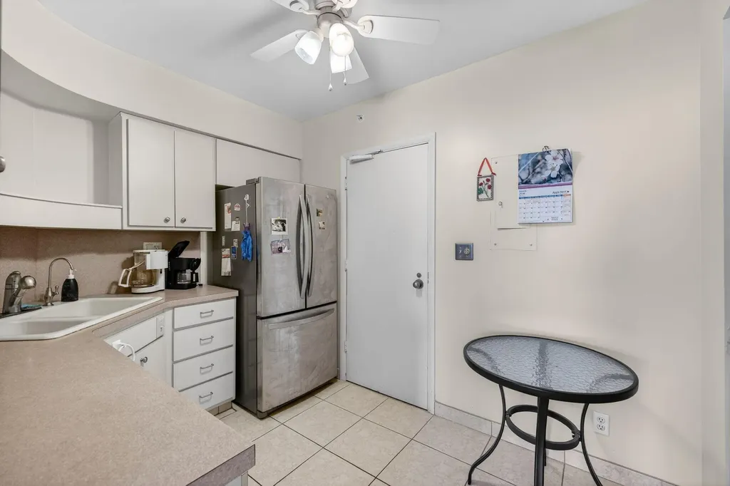 3333 NE 34th Street Fort Lauderdale FL 33308