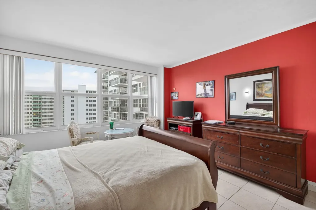 3333 NE 34th Street Fort Lauderdale FL 33308