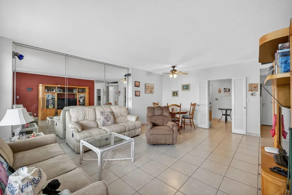 3333 NE 34th Street Fort Lauderdale FL 33308