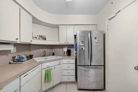 3333 NE 34th Street Fort Lauderdale FL 33308