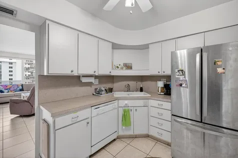 3333 NE 34th Street Fort Lauderdale FL 33308