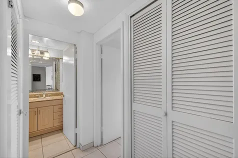 3333 NE 34th Street Fort Lauderdale FL 33308