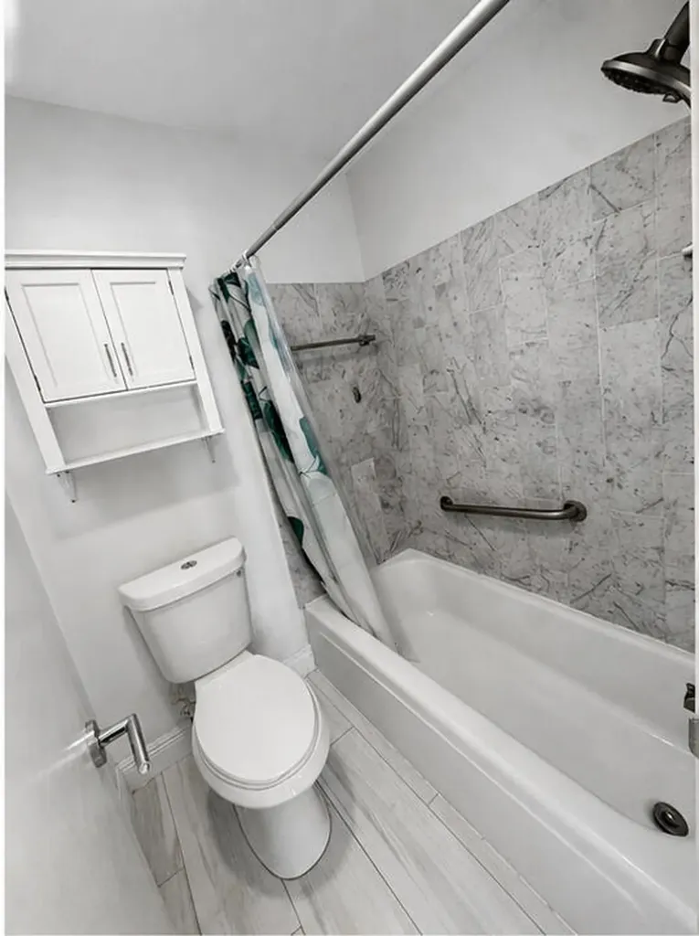 6521 Bay Club Drive Fort Lauderdale FL 33308