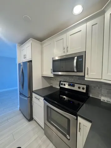 6521 Bay Club Drive Fort Lauderdale FL 33308