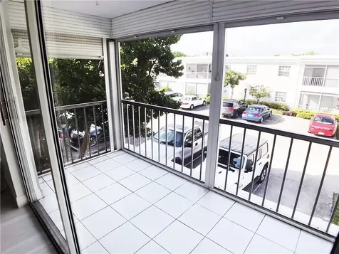 6521 Bay Club Drive Fort Lauderdale FL 33308