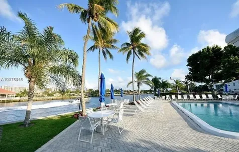 6521 Bay Club Drive Fort Lauderdale FL 33308